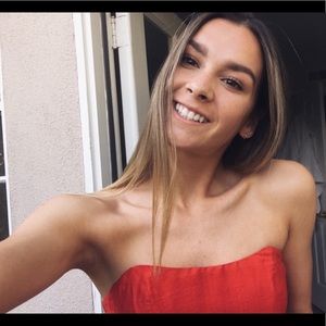 Meet your Posher, Bella